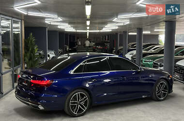 Седан Audi A4 2024 в 