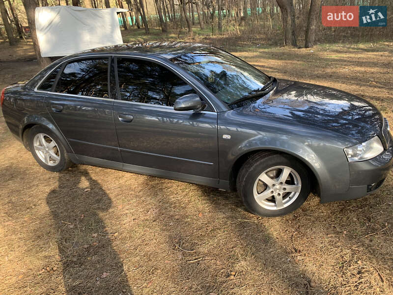 Седан Audi A4 2003 в Одесі
