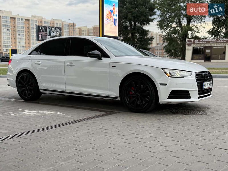 Седан Audi A4 2016 в 