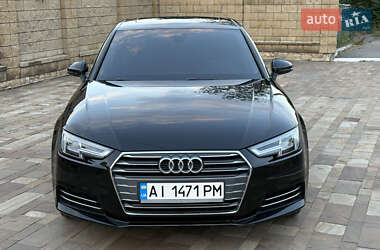 Седан Audi A4 2018 в 