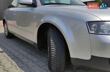 Седан Audi A4 2002 в 