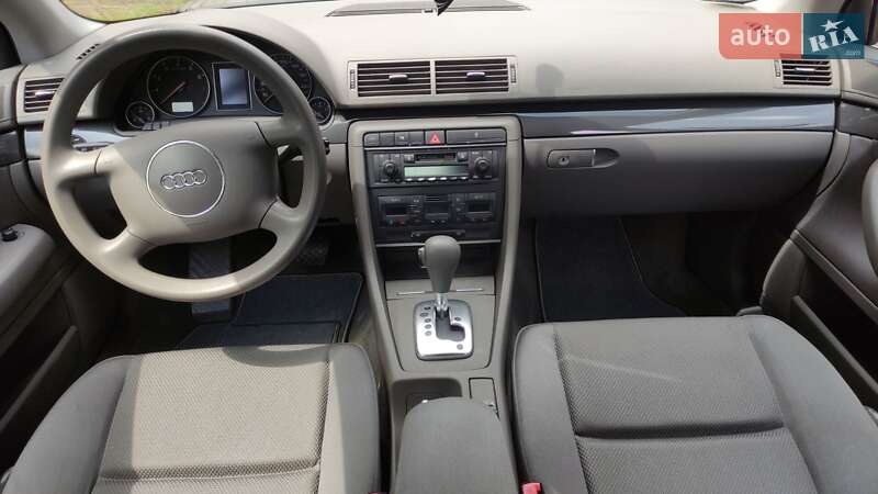 Седан Audi A4 2002 в Тернополе