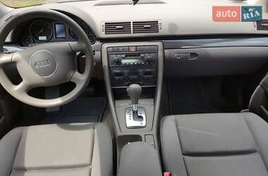 Седан Audi A4 2002 в 