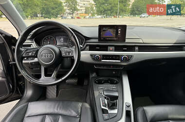 Седан Audi A4 2016 в 