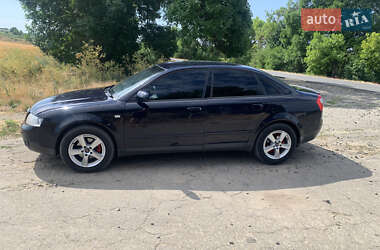 Седан Audi A4 2001 в 