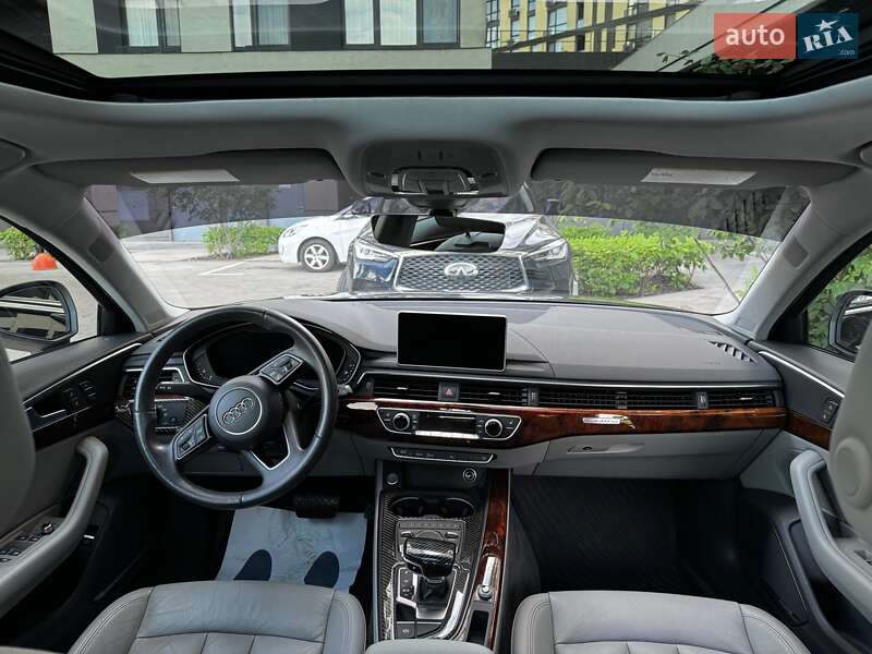 Седан Audi A4 2017 в Киеве