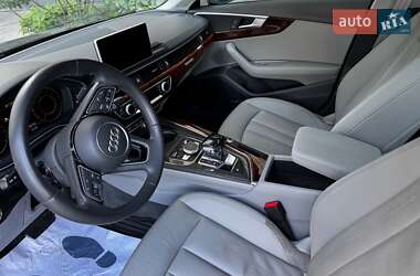Седан Audi A4 2017 в 