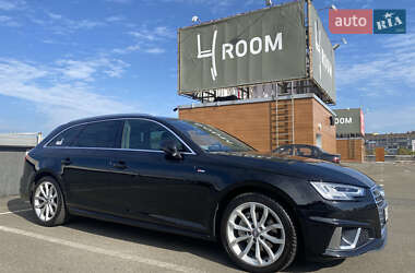 Универсал Audi A4 2018 в 