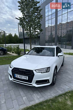 Седан Audi A4 2016 в 