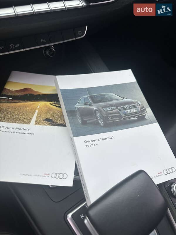 Седан Audi A4 2016 в Киеве