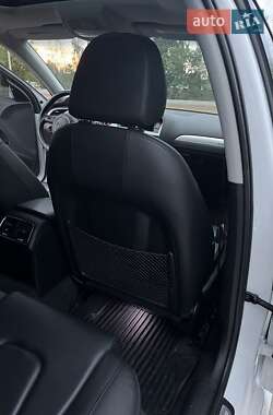 Седан Audi A4 2015 в 
