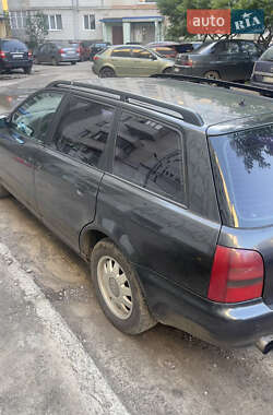 Универсал Audi A4 1997 в 