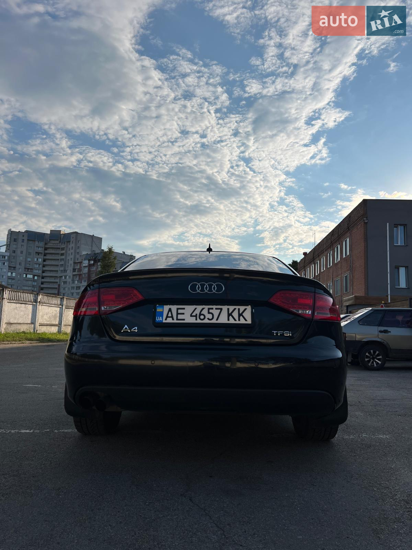 2010 Audi A4 - мініатюра 23