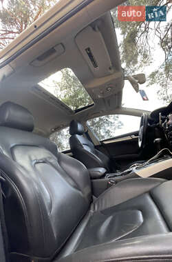 Седан Audi A4 2011 в 
