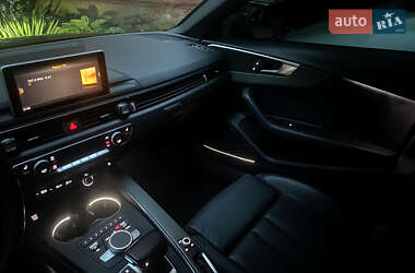 Седан Audi A4 2017 в 