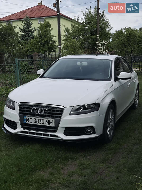 Audi A4 2011