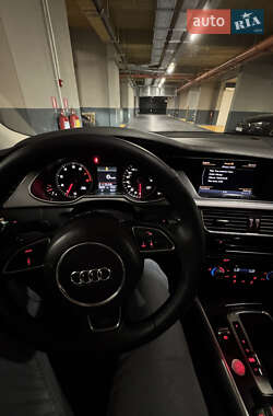 Седан Audi A4 2012 в 