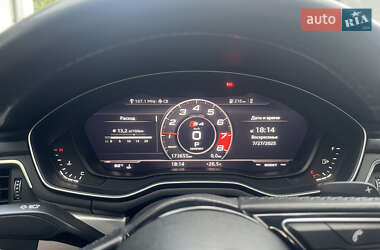 Седан Audi A4 2017 в 