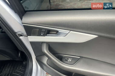 Седан Audi A4 2017 в 