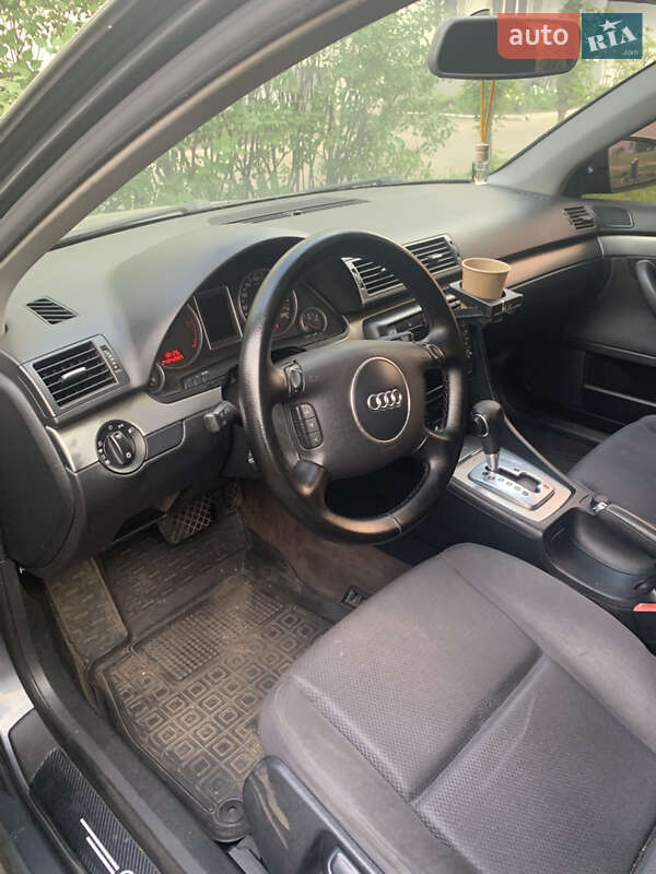 Універсал Audi A4 2003 в Києві