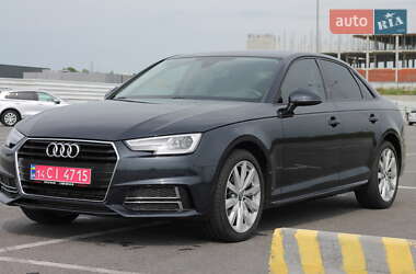 Седан Audi A4 2018 в Львові