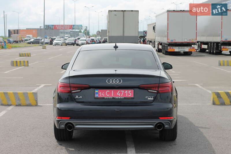 Седан Audi A4 2018 в Львове
