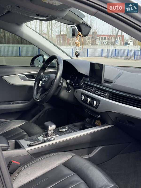Седан Audi A4 2016 в Ковеле