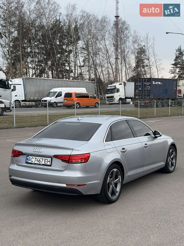 Седан Audi A4 2016 в Ковеле