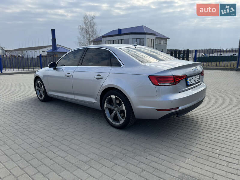 Седан Audi A4 2016 в Ковеле