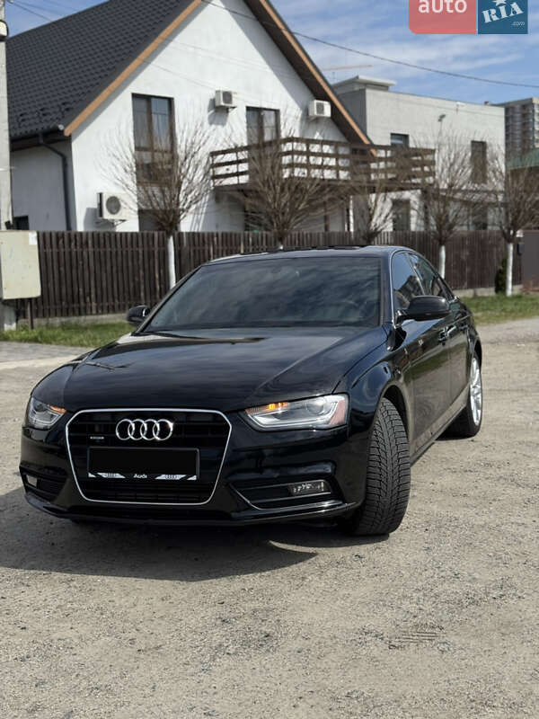 Седан Audi A4 2012 в Броварах