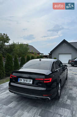Седан Audi A4 2018 в 