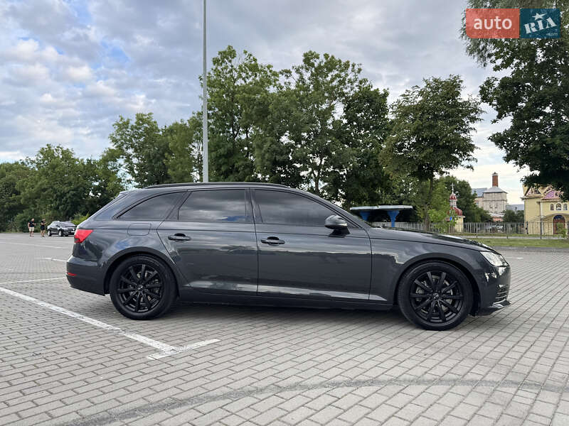 Универсал Audi A4 2017 в Коломые