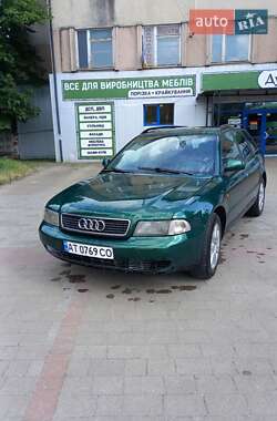 Универсал Audi A4 1998 в Надворной