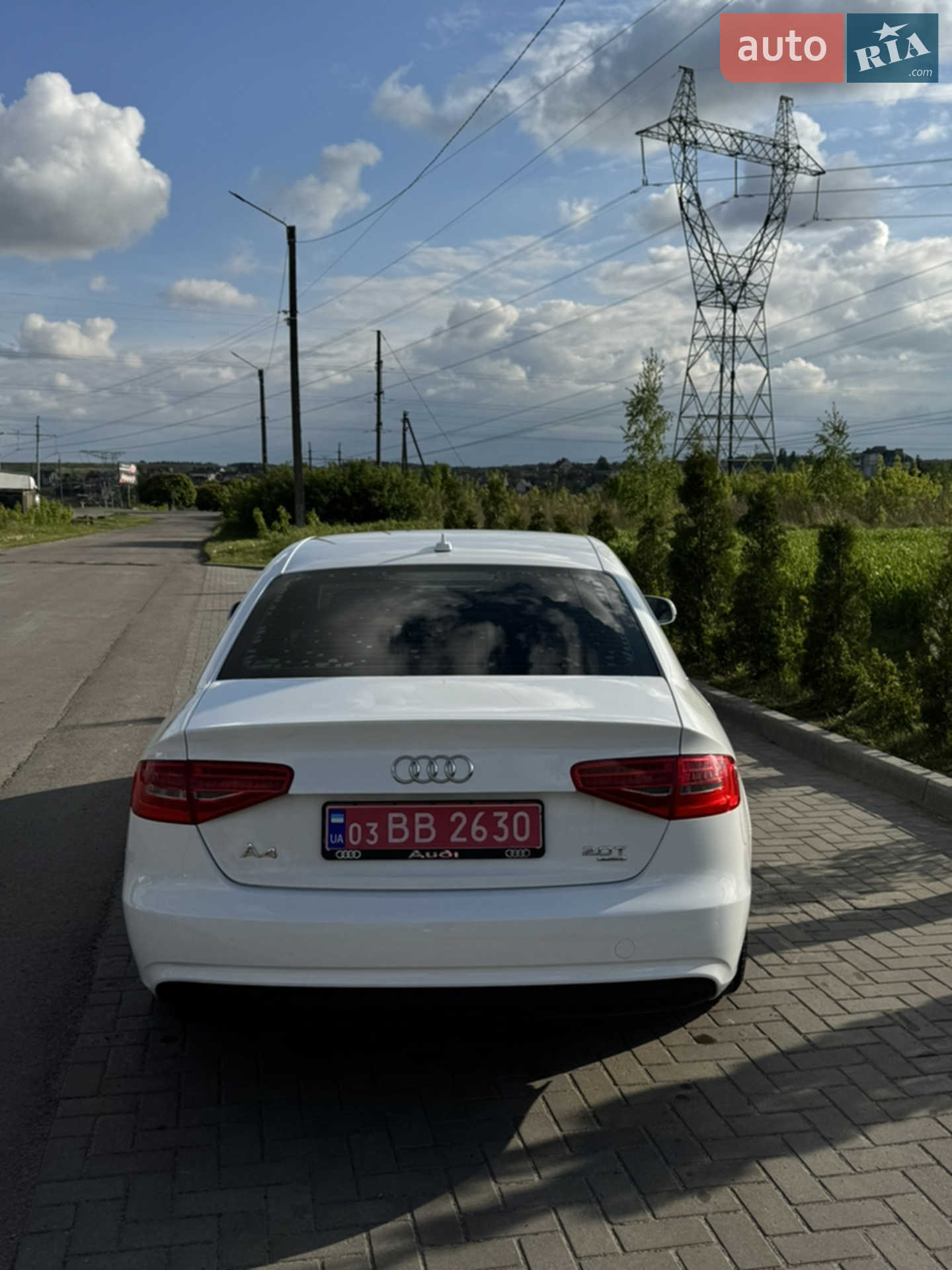 2012 Audi A4 - мініатюра 9