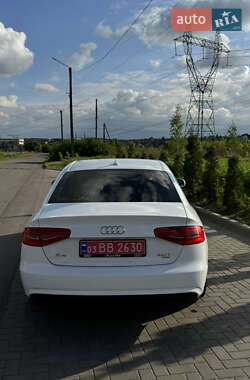 Седан Audi A4 2012 в 