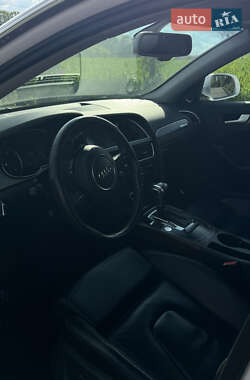 Седан Audi A4 2012 в 