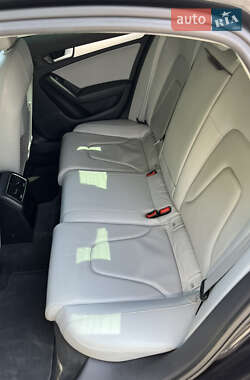 Седан Audi A4 2013 в 