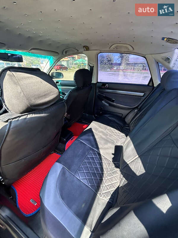 Седан Audi A4 1996 в Умани