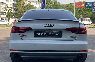 Седан Audi A4 2017 в 