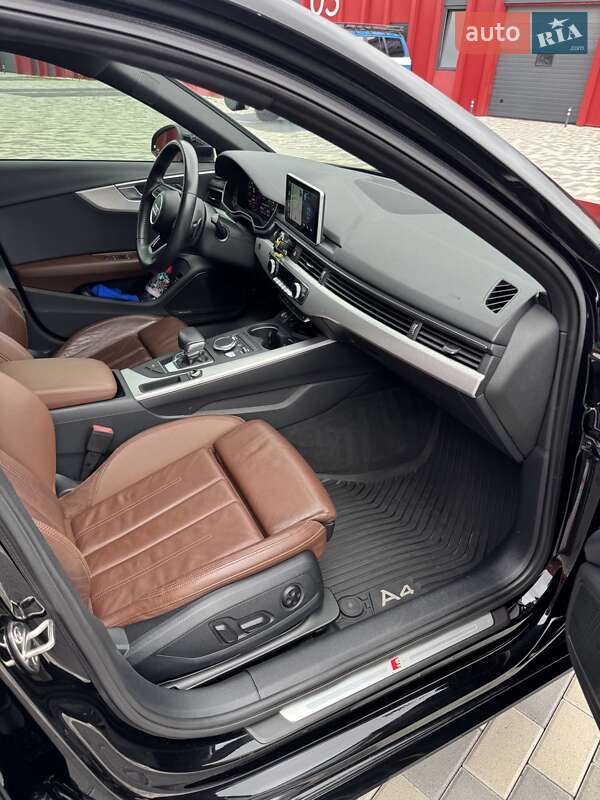 Седан Audi A4 2017 в Львове