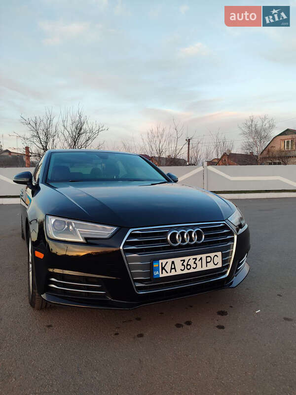 Седан Audi A4 2016 в Павлограде