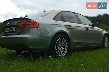 Седан Audi A4 2010 в 