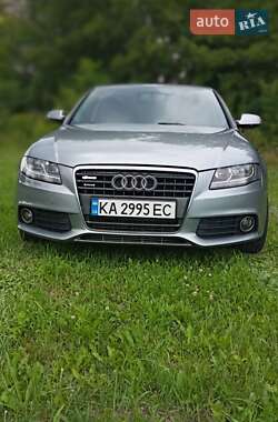Седан Audi A4 2010 в 