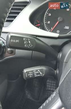 Седан Audi A4 2010 в 
