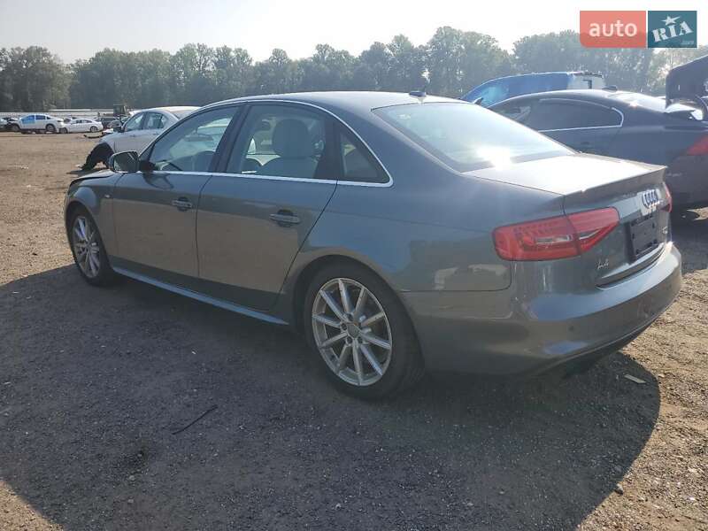 Седан Audi A4 2014 в Львові