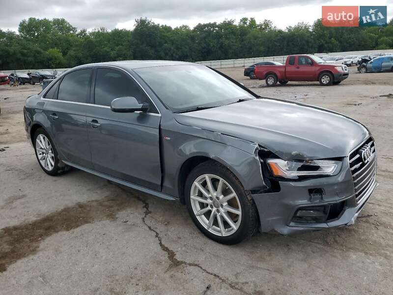 Седан Audi A4 2014 в Львове