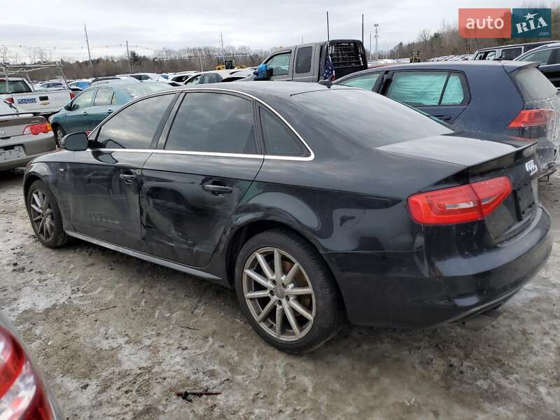 Седан Audi A4 2015 в Львове