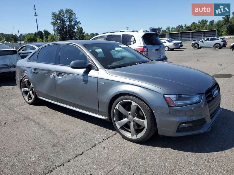 Седан Audi A4 2014 в Львове