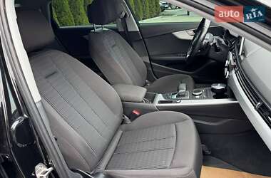 Седан Audi A4 2017 в 