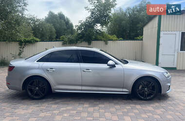 Седан Audi A4 2017 в 